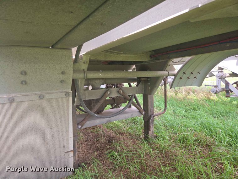 image for item DP8933 2008 Polar tank trailer