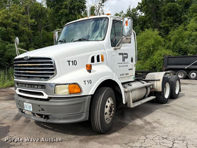 2006 Sterling AT9500 semi truck