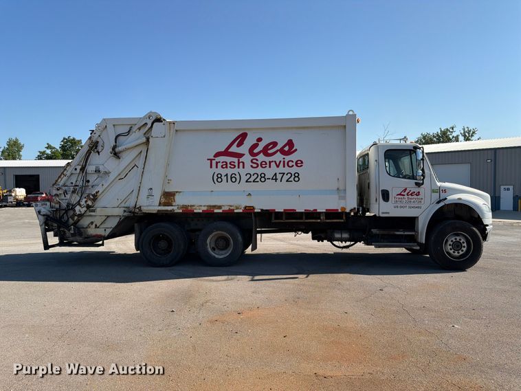 image for item DQ7946 2008 Freightliner Business Class M2 refuse truck