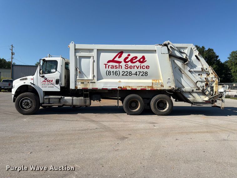 image for item DQ7946 2008 Freightliner Business Class M2 refuse truck