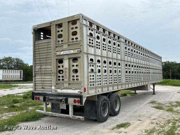 image for item DZ4589 2001 Wilson PSAL-303P livestock trailer