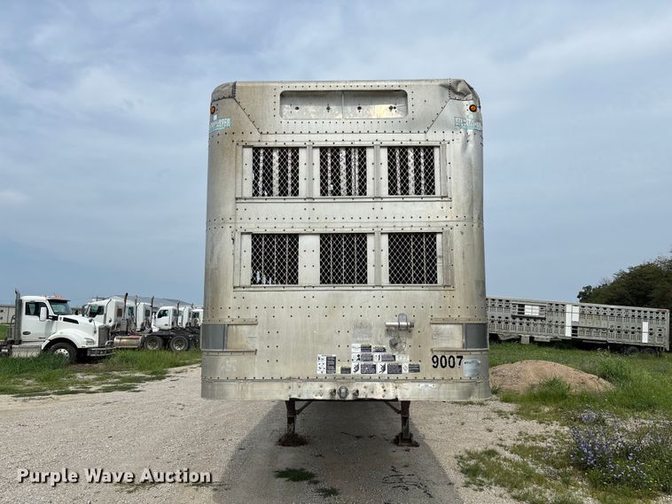 image for item DZ4591 2001 Wilson PSAL-303P livestock trailer