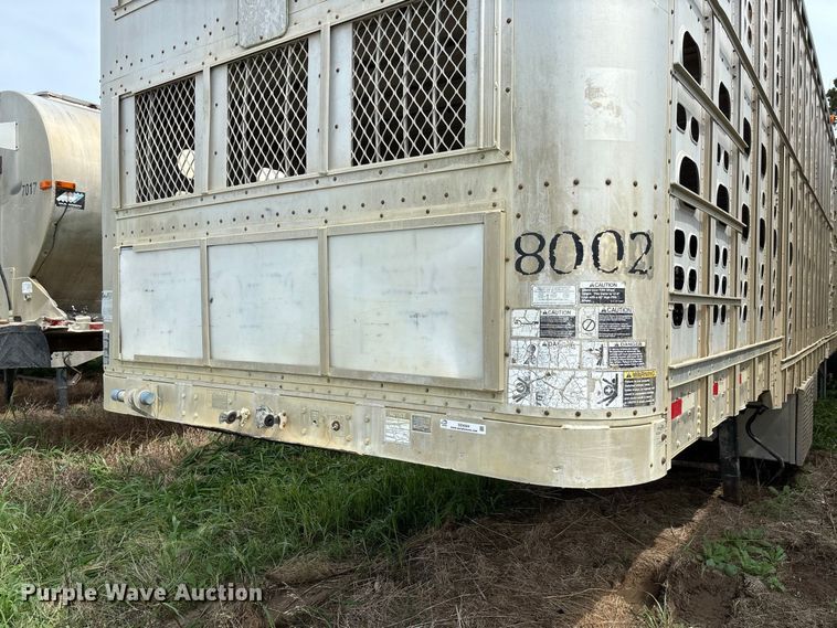 image for item DZ4594 2000 Wilson PSADL-303P livestock trailer