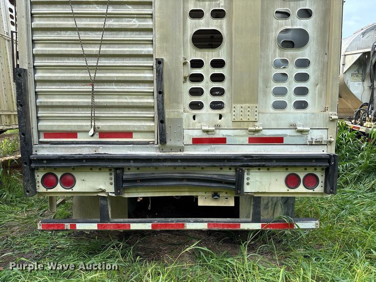 image for item DZ4594 2000 Wilson PSADL-303P livestock trailer