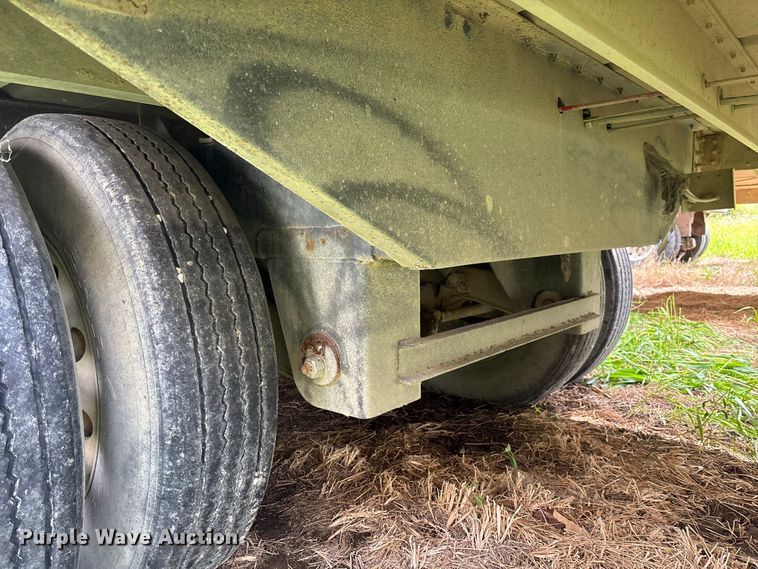 image for item DZ4594 2000 Wilson PSADL-303P livestock trailer