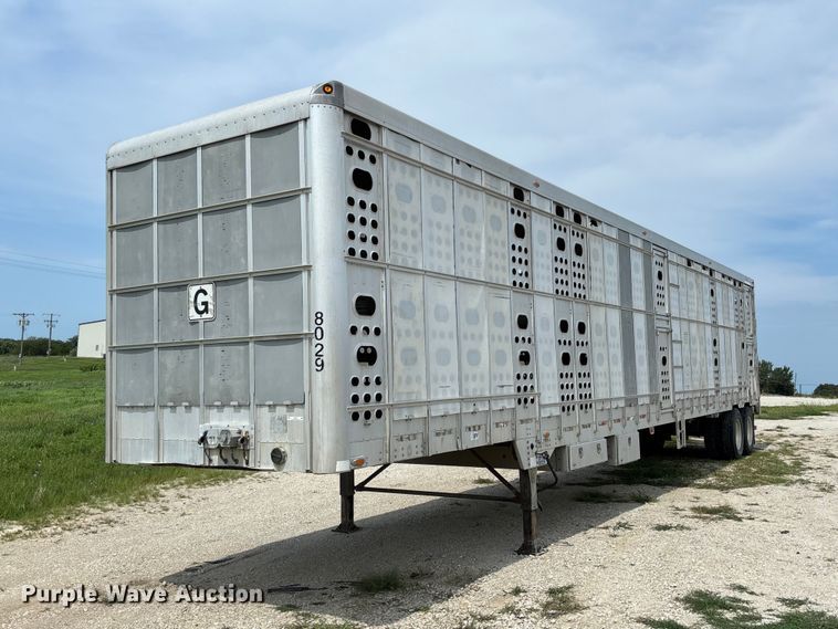 image for item DZ4595 2007 M. H. EBY, Inc livestock trailer