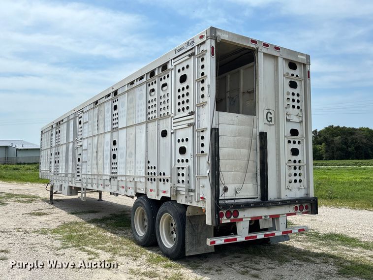 image for item DZ4595 2007 M. H. EBY, Inc livestock trailer
