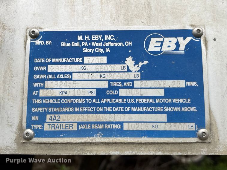 image for item DZ4595 2007 M. H. EBY, Inc livestock trailer