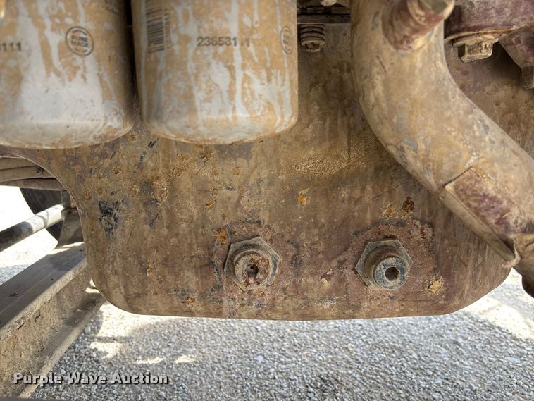 image for item DZ4596 2016 Mack CXU613 semi truck