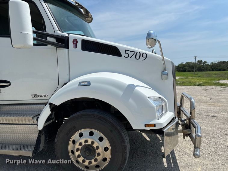 2019 Kenworth T880