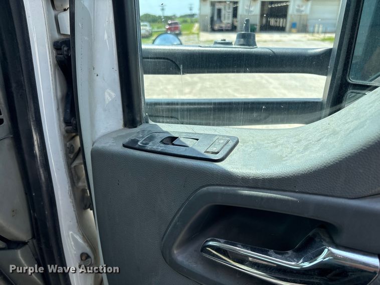 2019 Kenworth T880