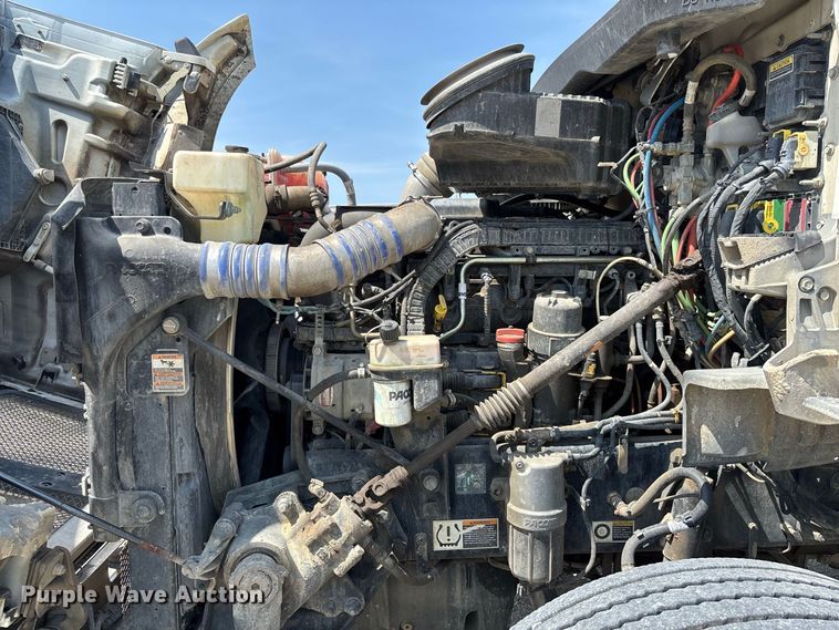2019 Kenworth T880