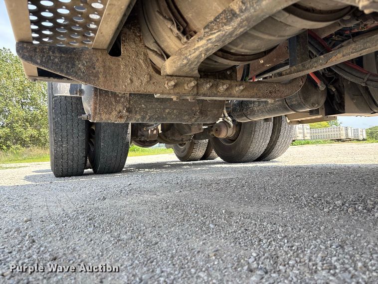 2019 Kenworth T880