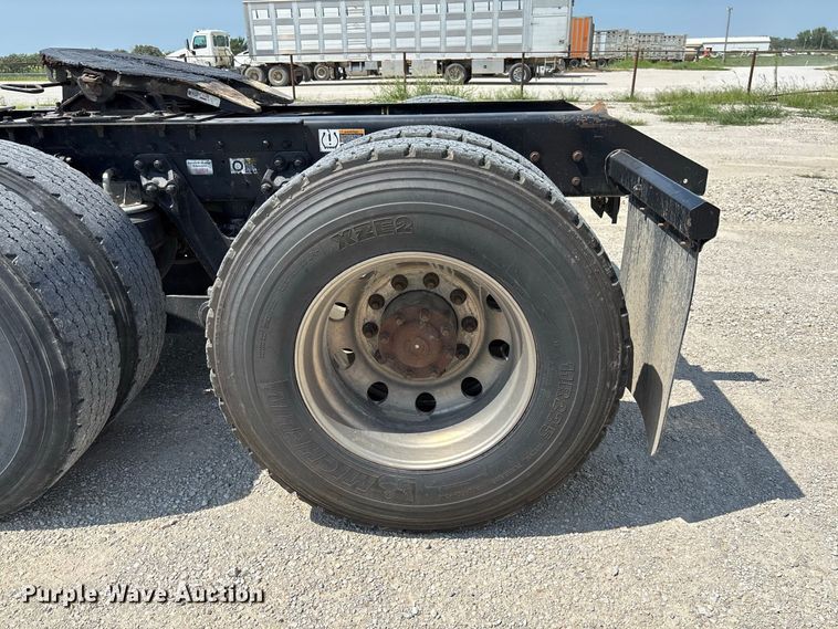 2019 Kenworth T880