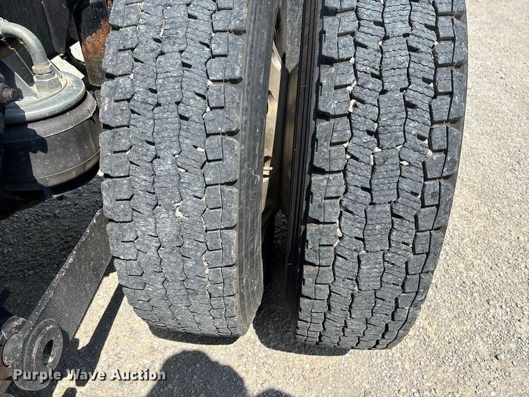 2019 Kenworth T880