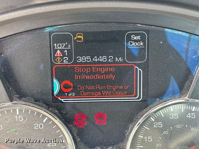 image for item DZ4599 2019 Kenworth T880 semi truck