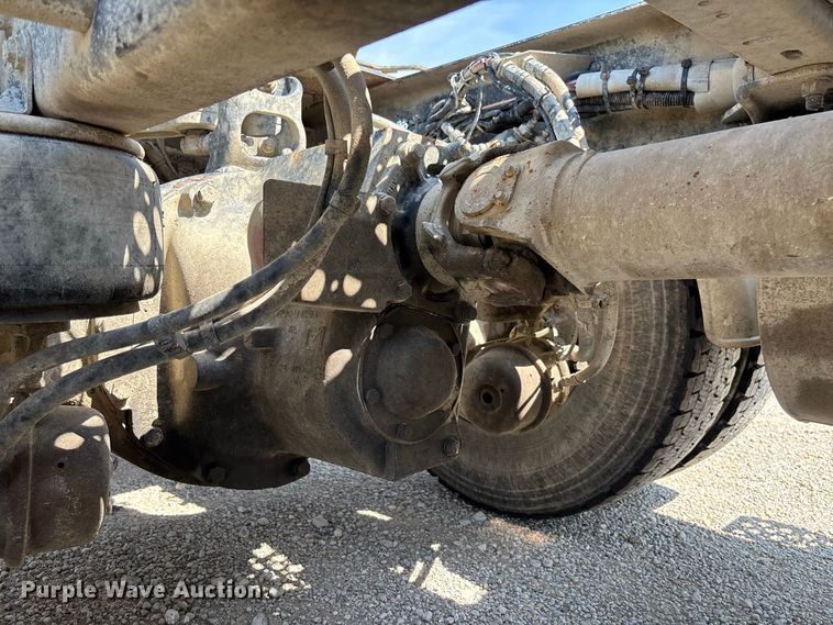 image for item DZ4602 2022 Kenworth T800 semi truck