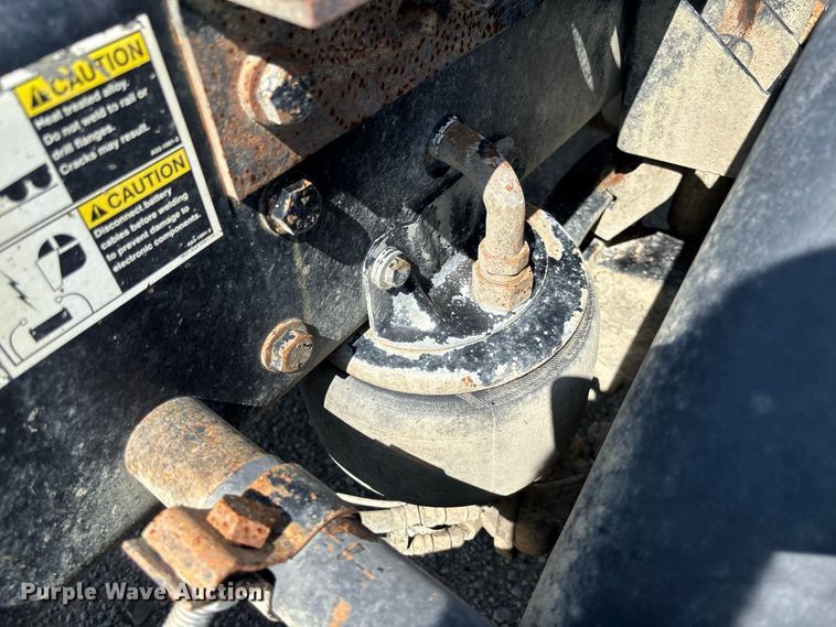 image for item DZ4602 2022 Kenworth T800 semi truck