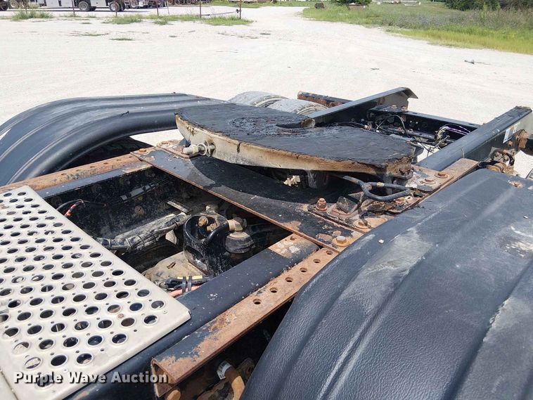 image for item DZ4603 2020 Kenworth T800 semi truck
