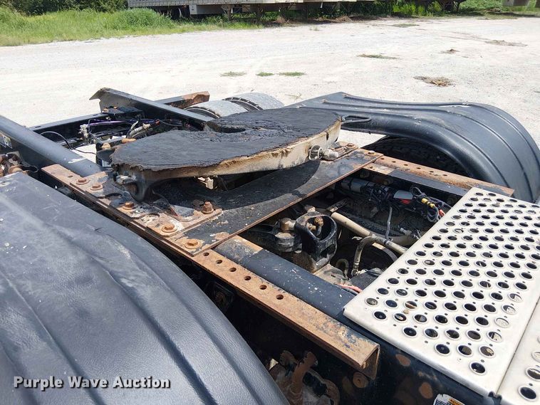 image for item DZ4603 2020 Kenworth T800 semi truck