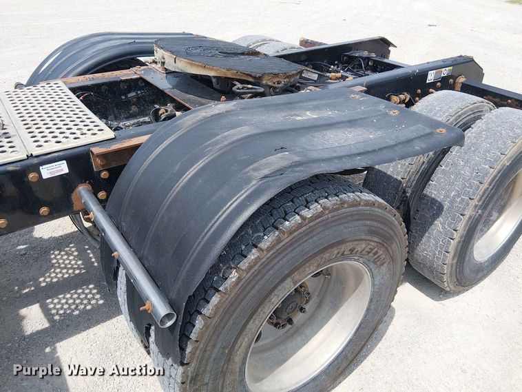 image for item DZ4603 2020 Kenworth T800 semi truck