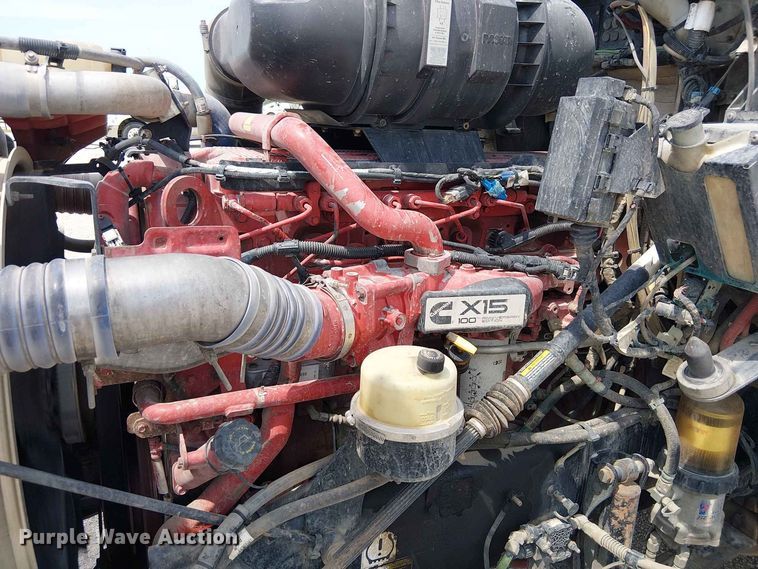 image for item DZ4603 2020 Kenworth T800 semi truck