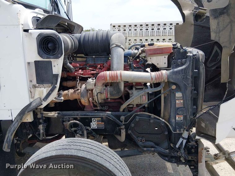 image for item DZ4603 2020 Kenworth T800 semi truck
