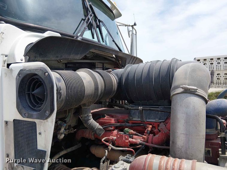 image for item DZ4603 2020 Kenworth T800 semi truck