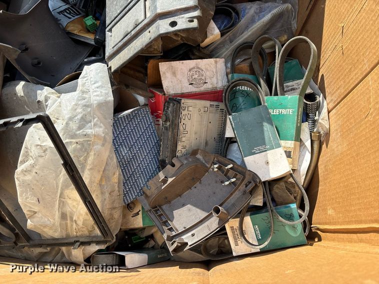 image for item DZ4684 Truck parts