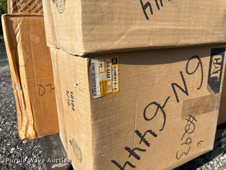 image for item DZ4684 Truck parts