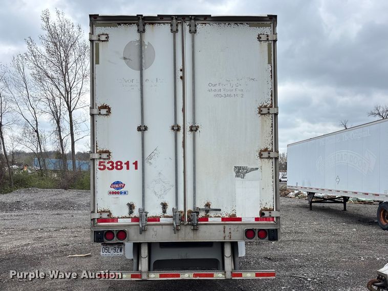 image for item EA4713 2007 Utility 4000D-X dry van trailer