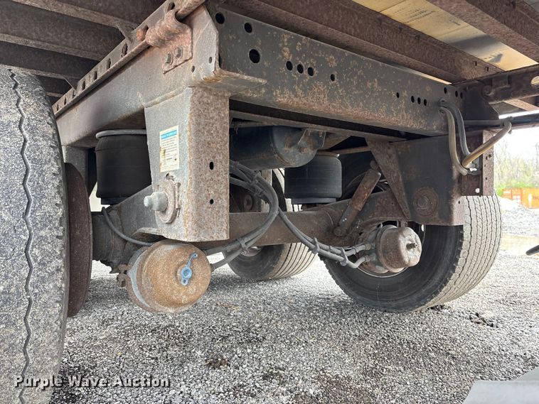 image for item EA4713 2007 Utility 4000D-X dry van trailer