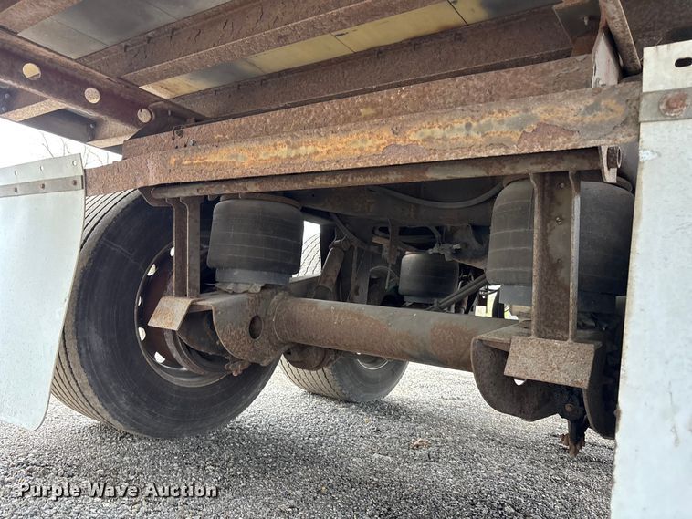 image for item EA4713 2007 Utility 4000D-X dry van trailer