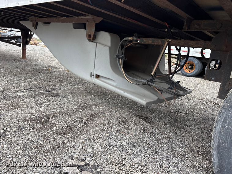 image for item EA4713 2007 Utility 4000D-X dry van trailer
