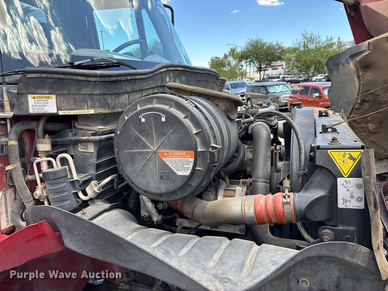 image for item EE6471 2009 International DuraStar 4300 truck cab and chassis