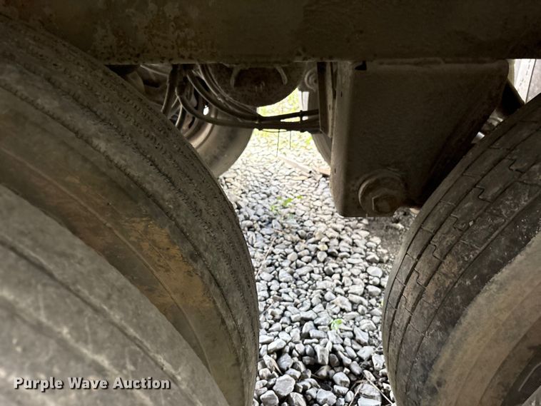 image for item EF1316 2000 Stoughton Trailers dry van trailer