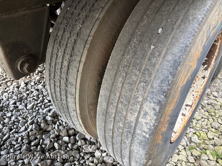 image for item EF1316 2000 Stoughton Trailers dry van trailer
