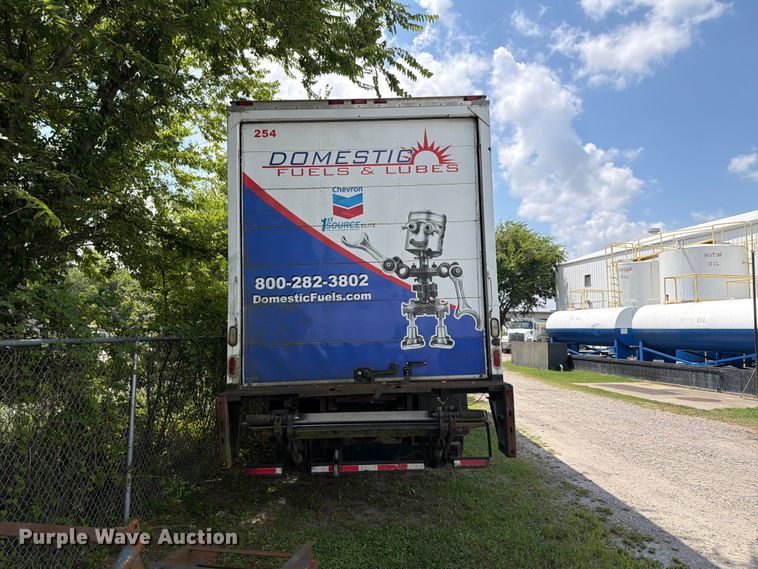 image for item EF1346 2011 Freightliner M2 box truck