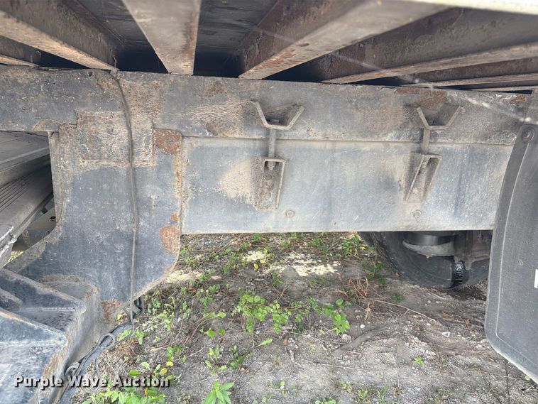 image for item EF1346 2011 Freightliner M2 box truck