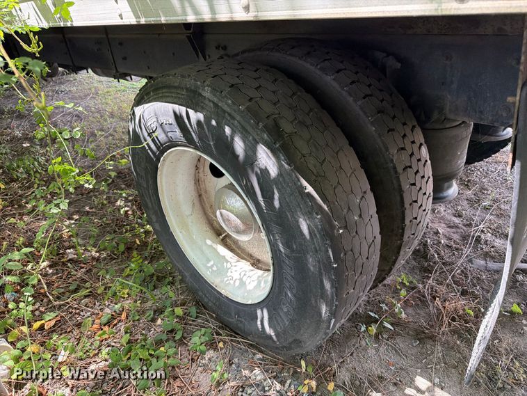 image for item EF1346 2011 Freightliner M2 box truck