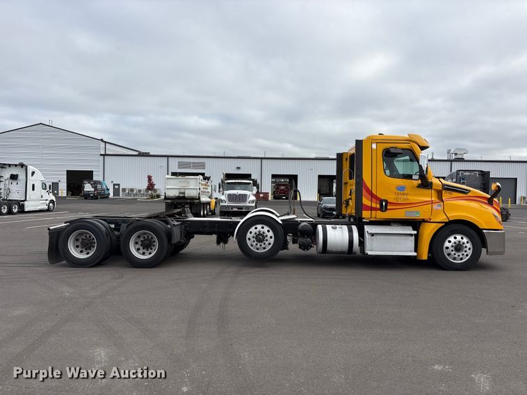 image for item EP3022 2021 Freightliner Cascadia semi truck