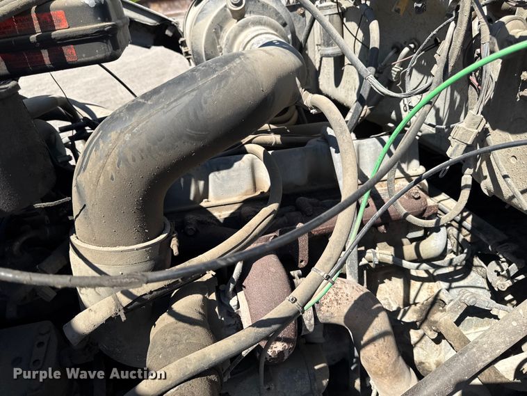 image for item ER0469 1990 Ford LT8000 dump truck