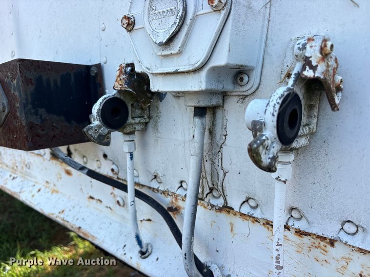 image for item ET0372 1999 Dorsey AUDT-LD dry van trailer
