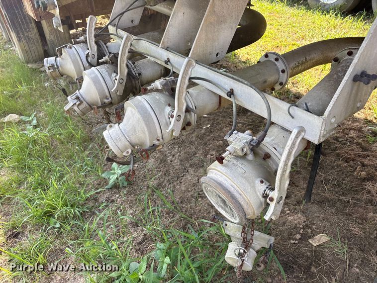 image for item ET0373 1977 Fruehauf TAG-F2-F tank trailer