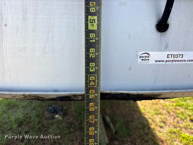 image for item ET0373 1977 Fruehauf TAG-F2-F tank trailer