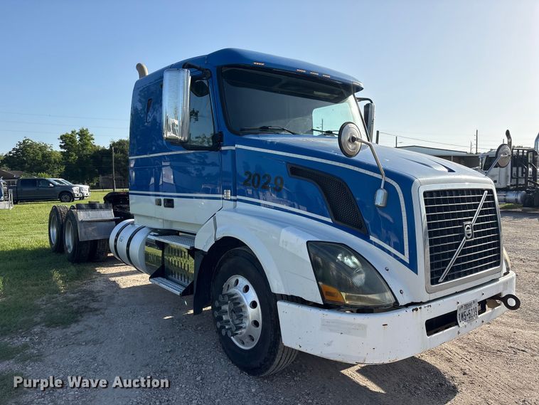 2012 Volvo VNL