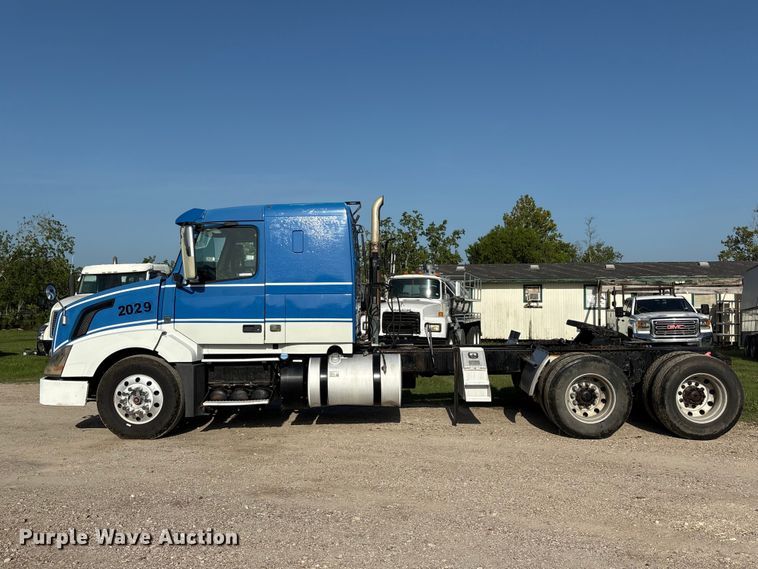 2012 Volvo VNL