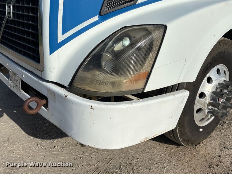 2012 Volvo VNL