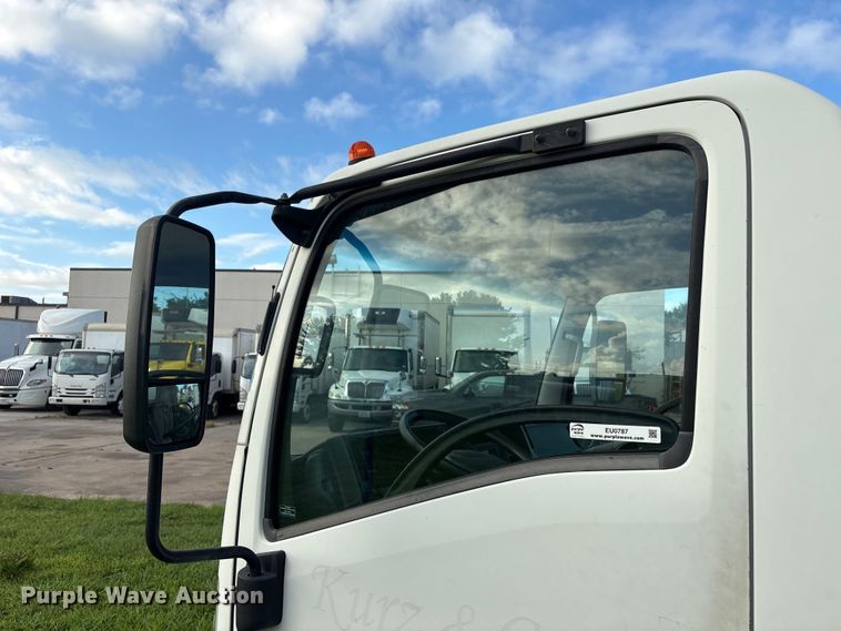 image for item EU0787 2019 Isuzu NPR box truck