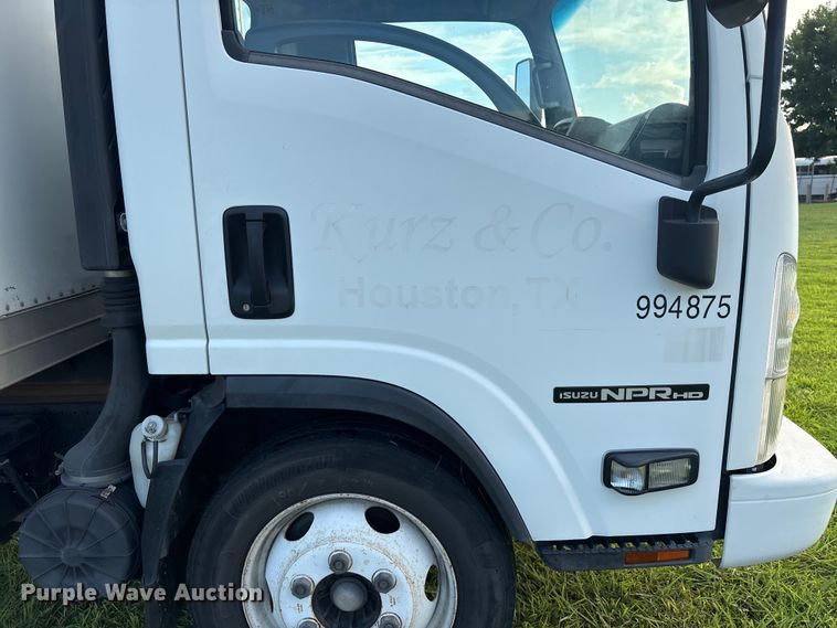 image for item EU0787 2019 Isuzu NPR box truck